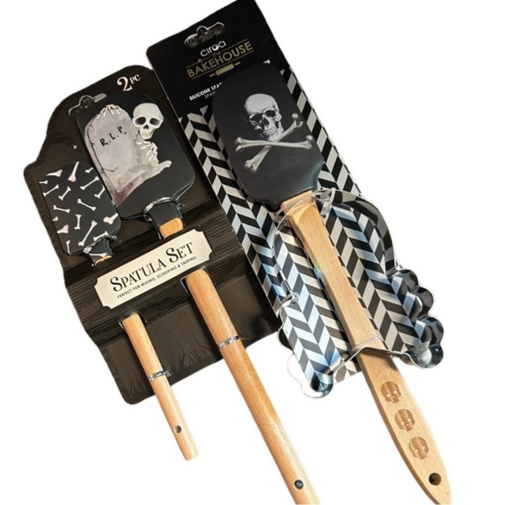 Ciroa  Halloween  Set Silicone Spatula Crossbones Graveyard Bones Cookie Cutter
